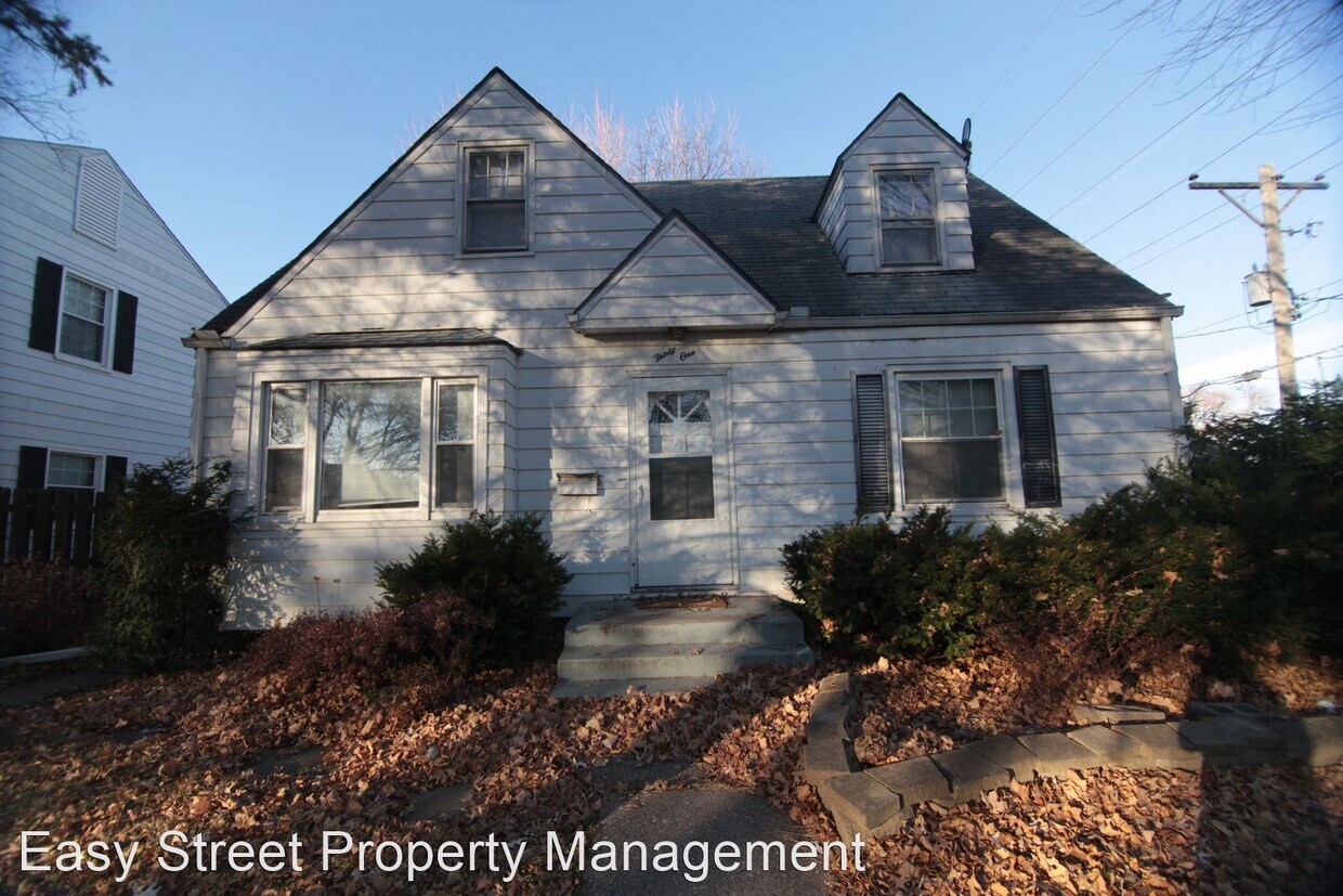 Primary Photo - 4 br, 1.5 bath House - 31 Brittany Ln