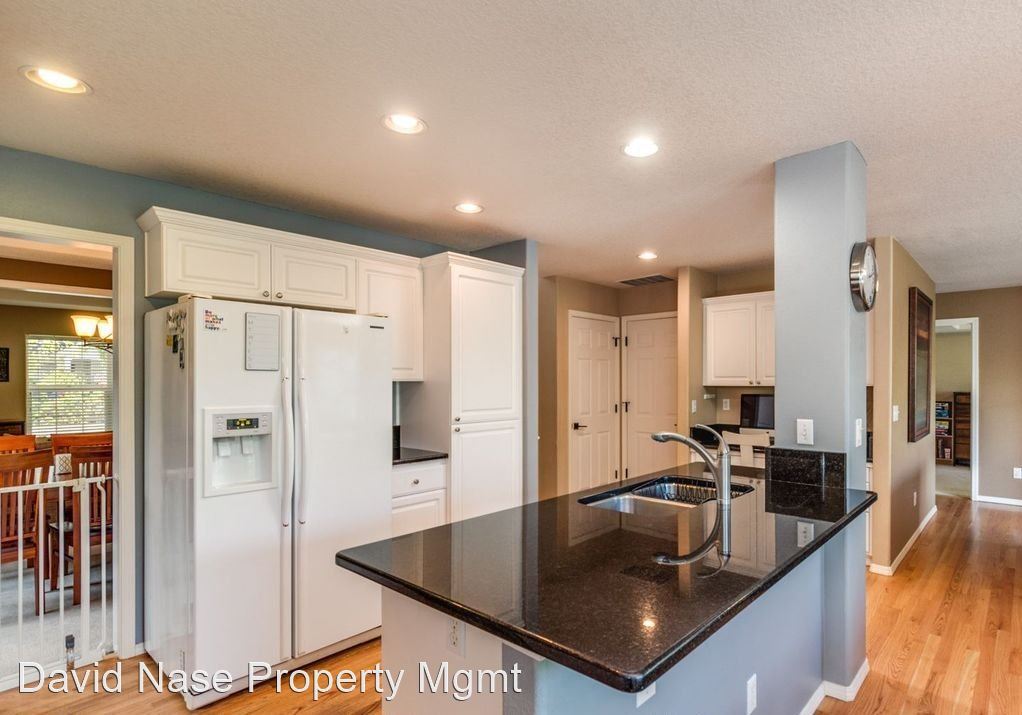 Primary Photo - 4 br, 2.5 bath House - 17261 NW LaPaloma Lane