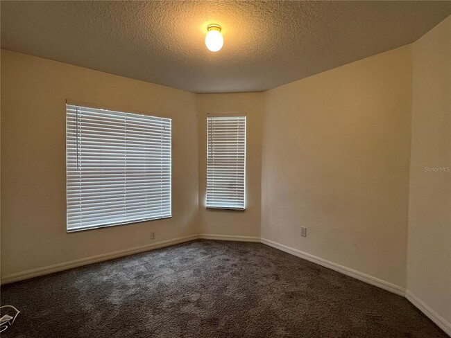 Foto del edificio - 7531 Oxford Garden Cir