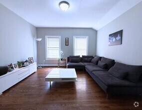 Building Photo - 162 Carteret Ave