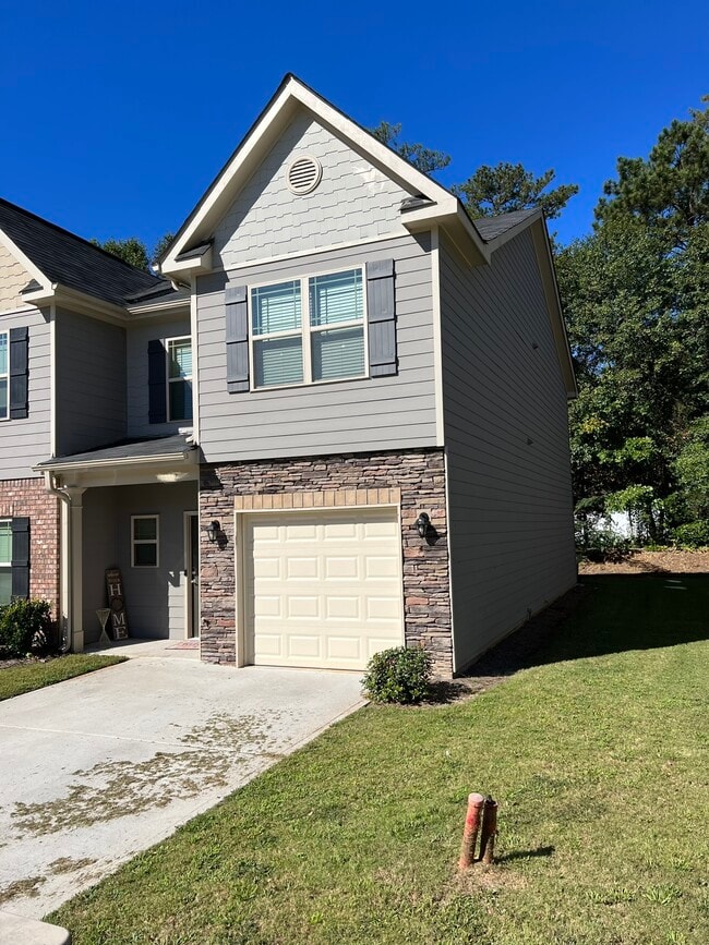 Foto del edificio - 5359 Creekview Way