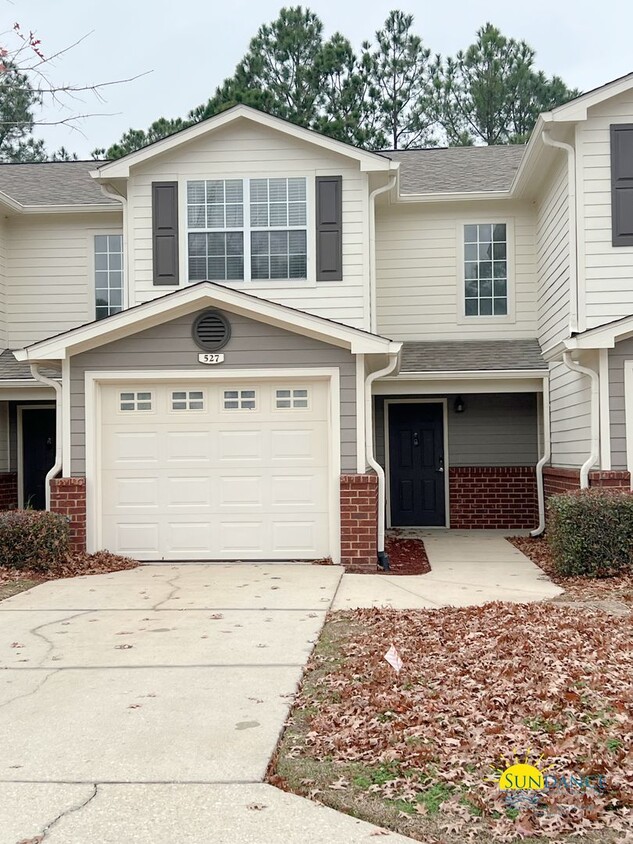 Foto principal - Great 2 Bedroom Townhouse in Crestview!