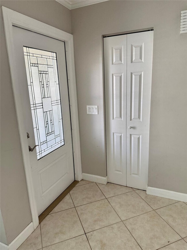 Foto del edificio - 9850 NW 25th Ct