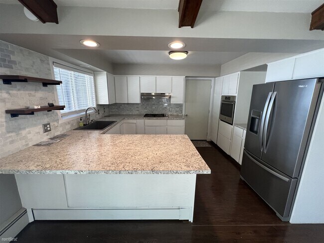 Building Photo - 3 br, 2 bath House - 3850 Algansee Dr NE