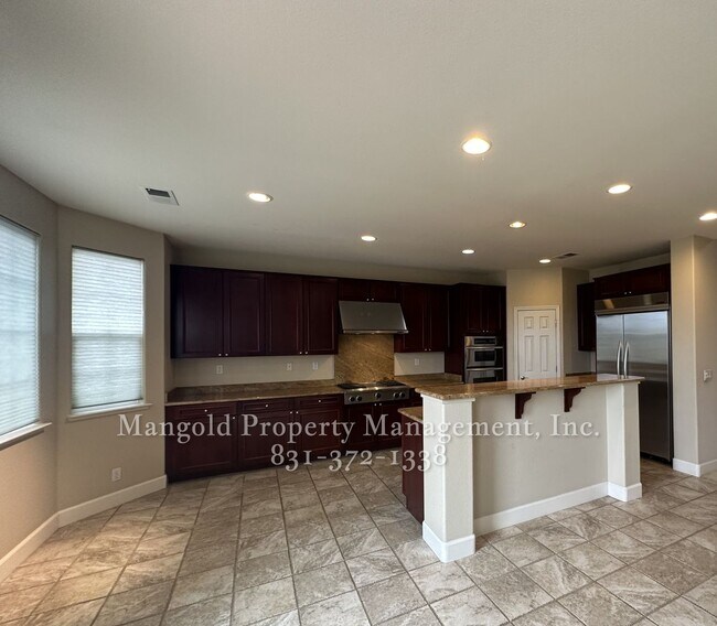 Foto del edificio - Stunning Two Story Seaside Highlands Home ...