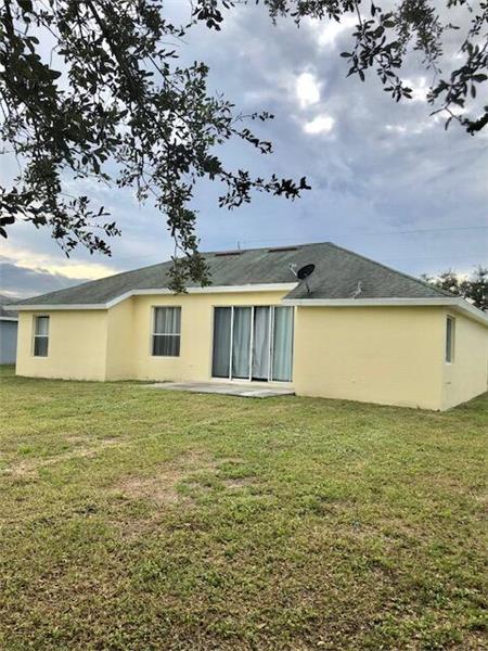Foto del edificio - 944 SW McCall Rd