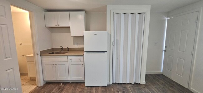 Building Photo - 4748 US-17