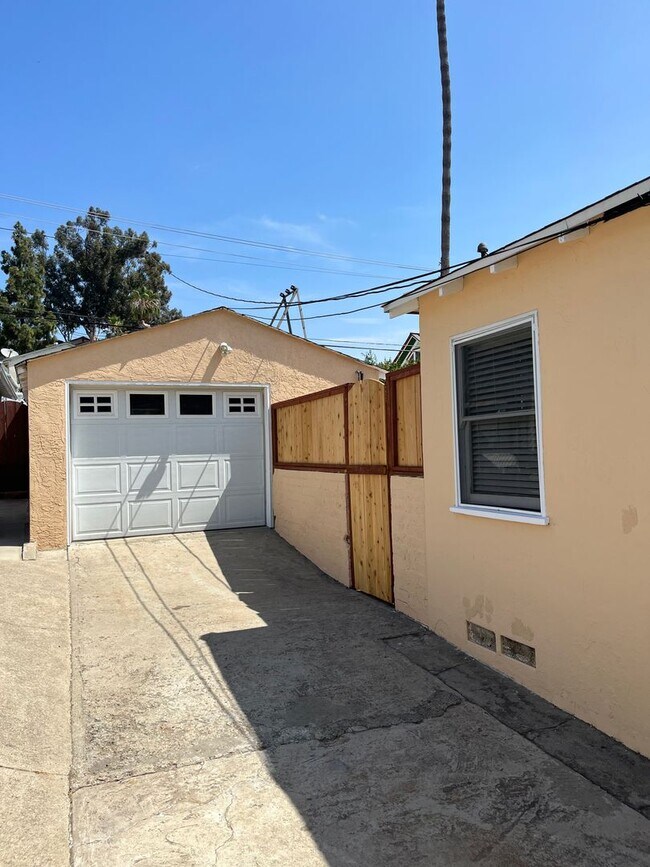 Foto del edificio - Beautiful Craftsman Style 3Bed/1Bath La Me...