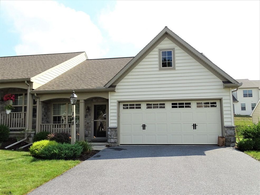 Primary Photo - 148 Waypoint Dr