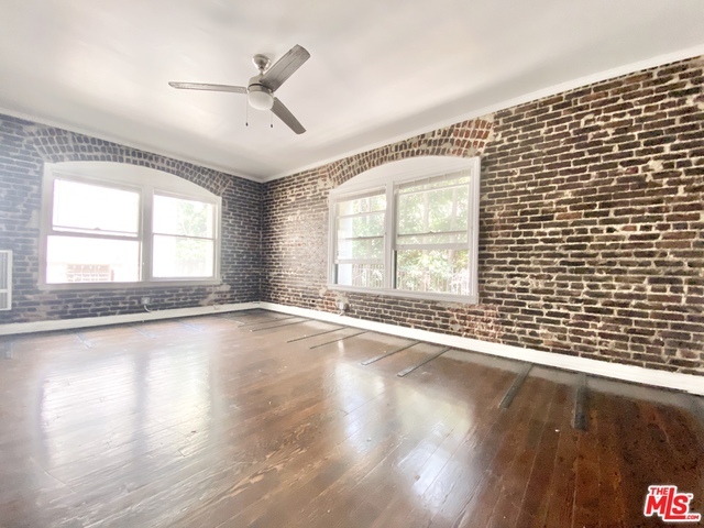 Foto del edificio - 852 S Oxford Ave
