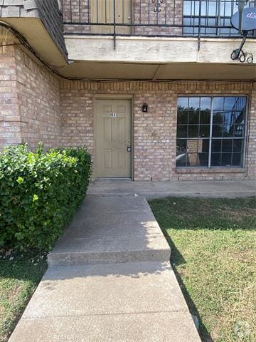 Building Photo - 9501 Westpark Dr
