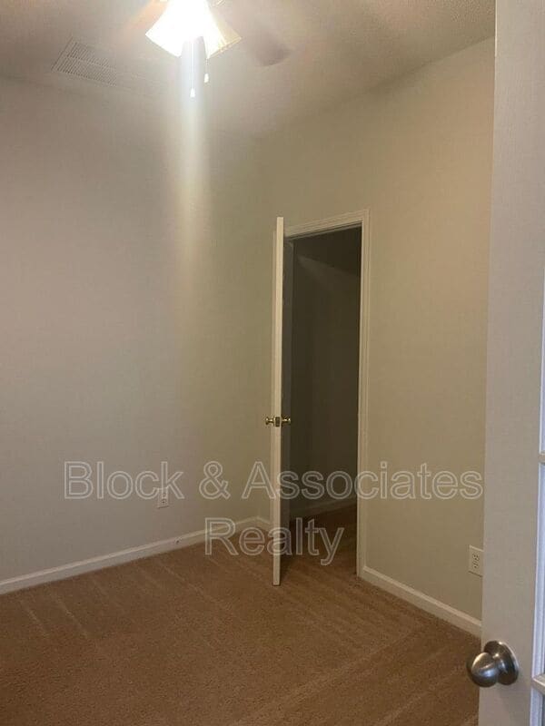Building Photo - 4465 Cardinal Grove Blvd