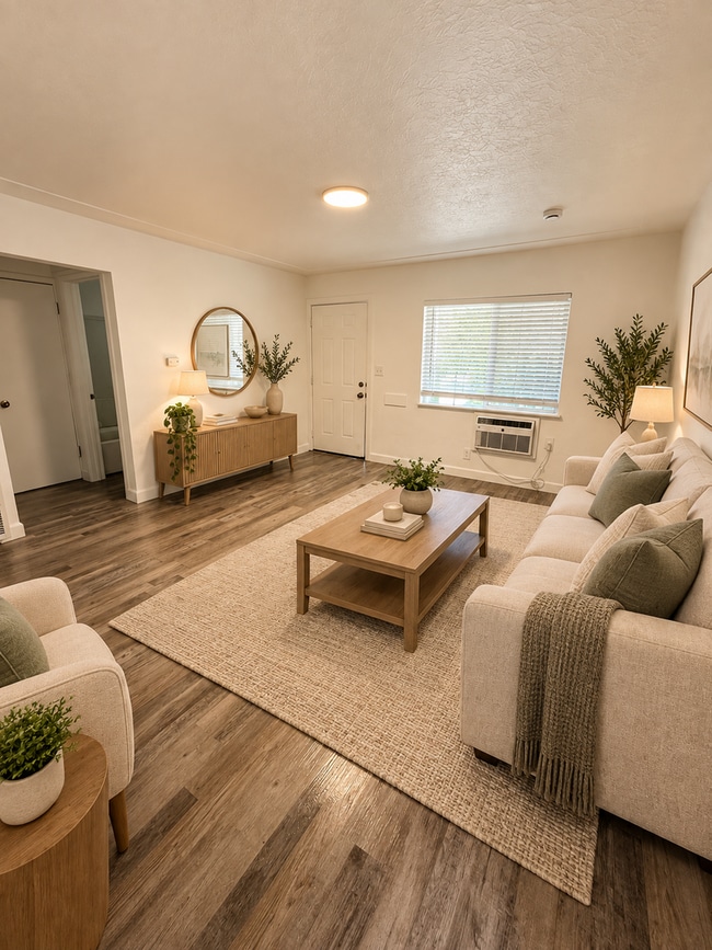 Building Photo - 3421 E McKinley Ave