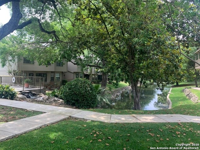 Foto principal - 7711 Callaghan Rd