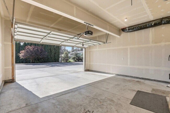 Foto del edificio - 7 E Chatham Ave