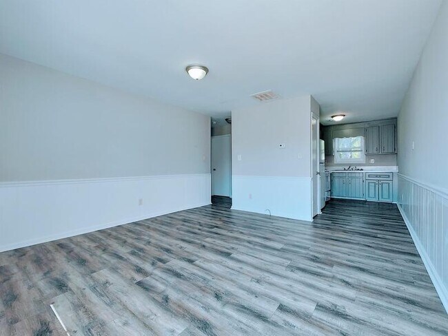 Building Photo - Sunset Village Apartments