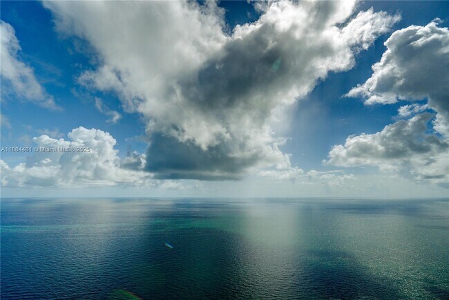 Building Photo - 18501 Collins Ave