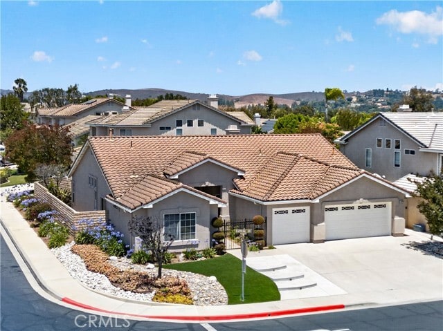 Building Photo - 1699 Ramona Dr