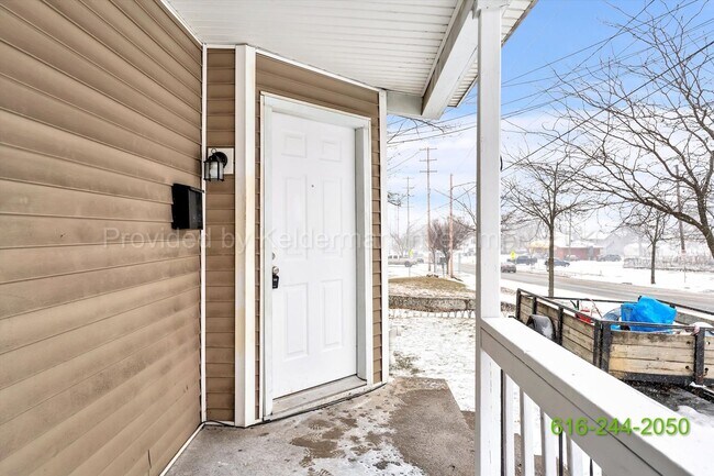 Foto del edificio - 801 Prospect Ave SE