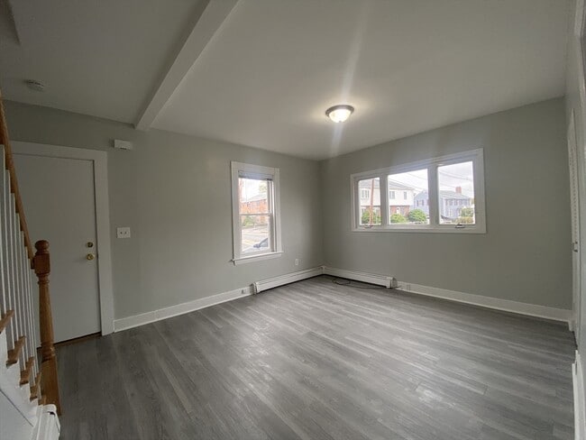 Building Photo - 2 Swetts Ct