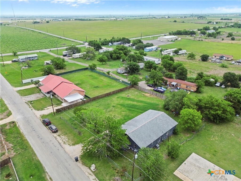 Foto principal - 183 Shelley Ln