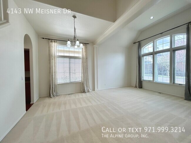 Foto del edificio - 4143 NW Meisner Dr