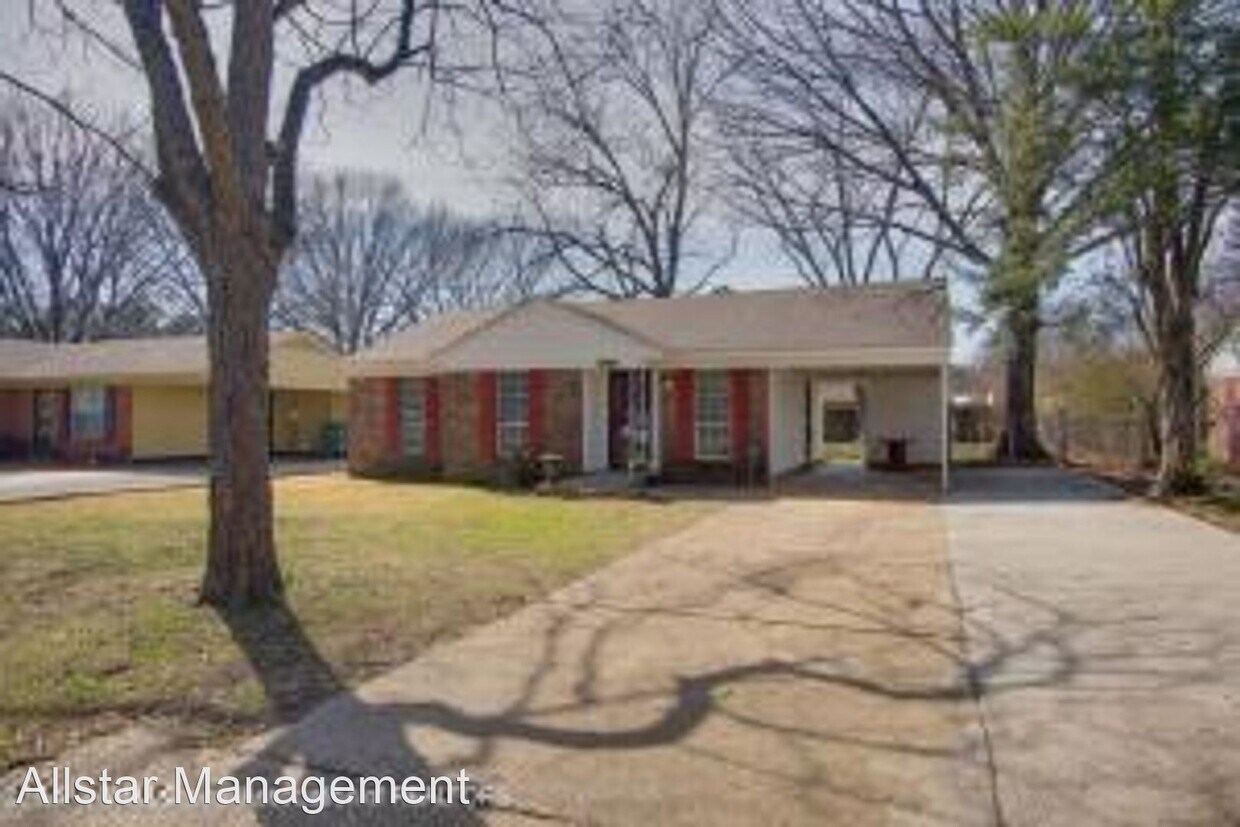 8055 Cedarbrook Dr, Southaven, MS 38671 House Rental in Southaven, MS