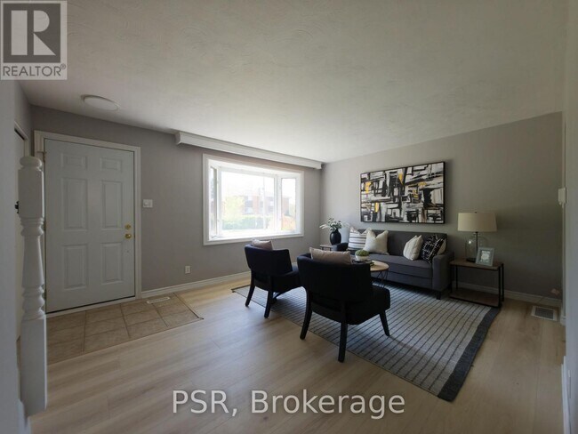 Building Photo - 11 Elmsdale Dr