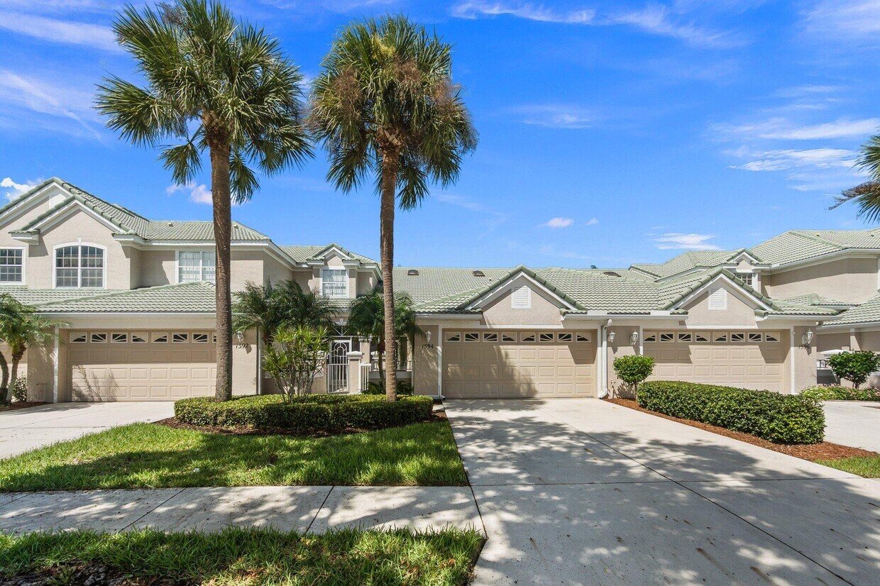 Primary Photo - 1594 SW Harbour Isles Cir