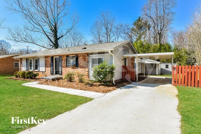 Foto del edificio - 2703 Wynnewood Dr