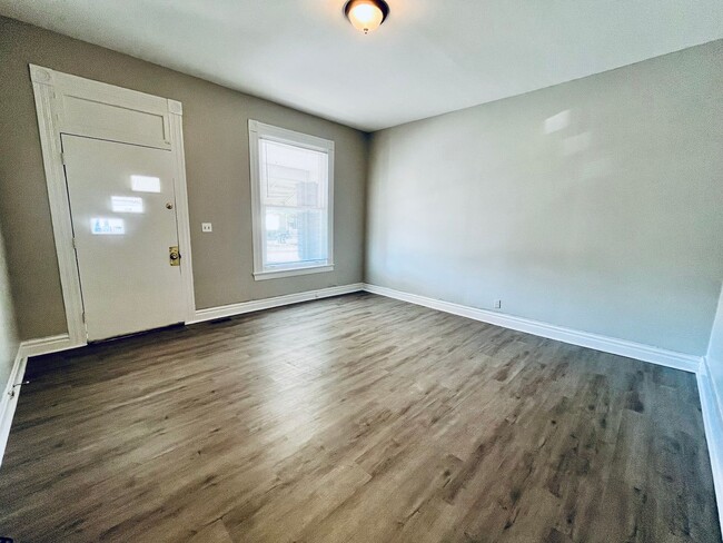 Foto del edificio - 3 Bedroom near UofL and Churchill Downs!