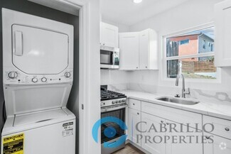 Building Photo - 2527 Tuberose St