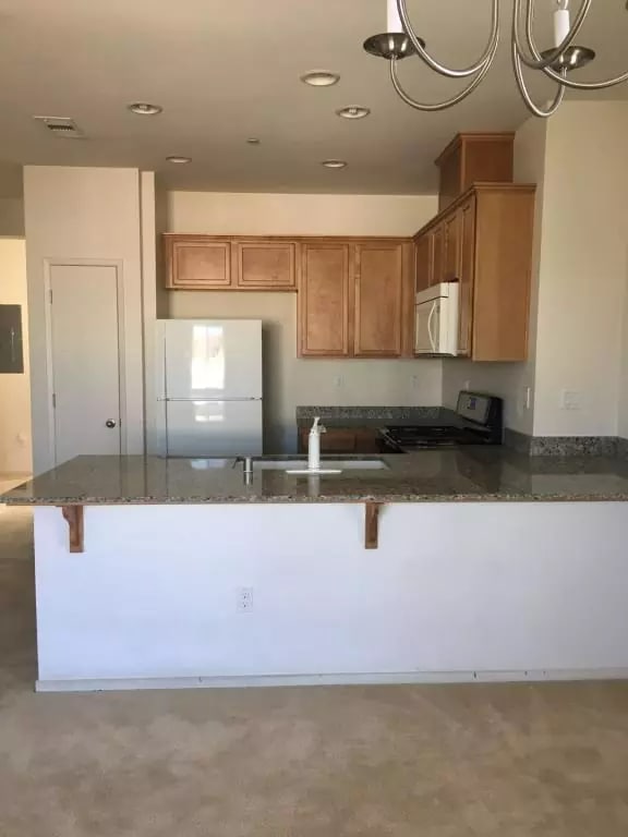 Building Photo - 209 Elworthy Ranch Cir