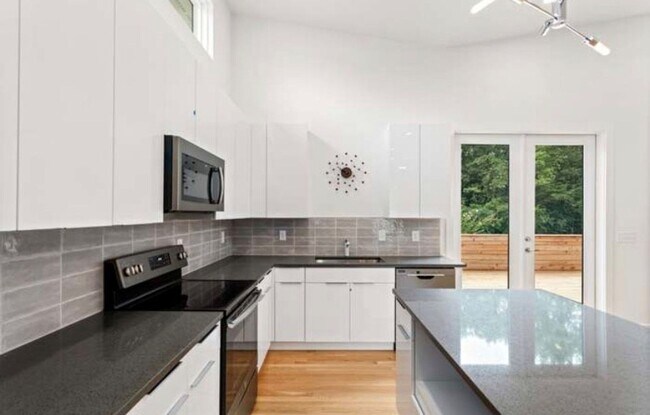 Foto del edificio - 903 Oak St