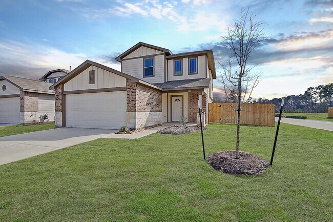 Foto del edificio - 14417 Conifer Dr