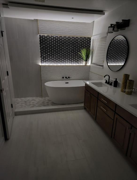 Foto del edificio - 14585 Cheever St