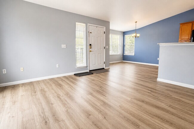 Building Photo - 10070 E Carolina Dr