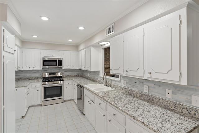 Foto del edificio - 4355 Harvest Hill Rd