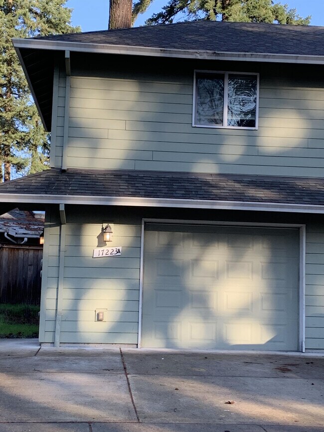 17223 SE Woodward Ct, Portland, OR 97236 House Rental in Portland, OR