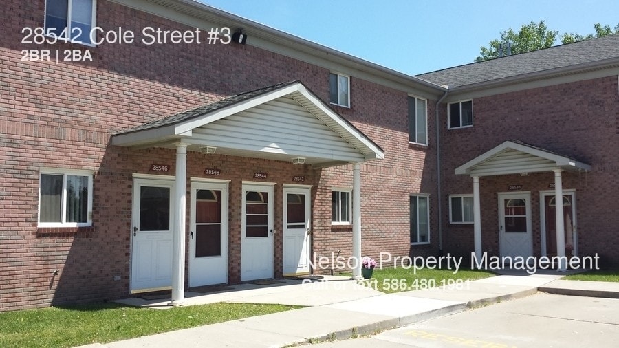 Primary Photo - 28542 Cole St
