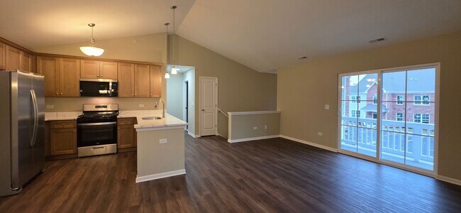 Foto del edificio - Chestnut - 2Br/2Ba Rental Home - Second Floor