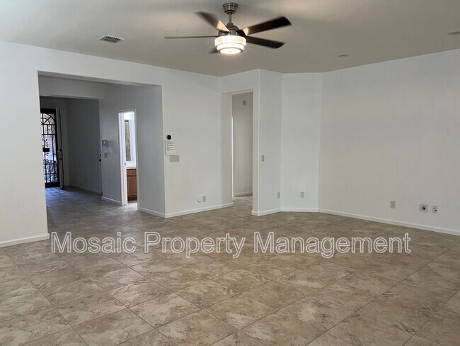 Foto del edificio - 3731 Aspen Ave