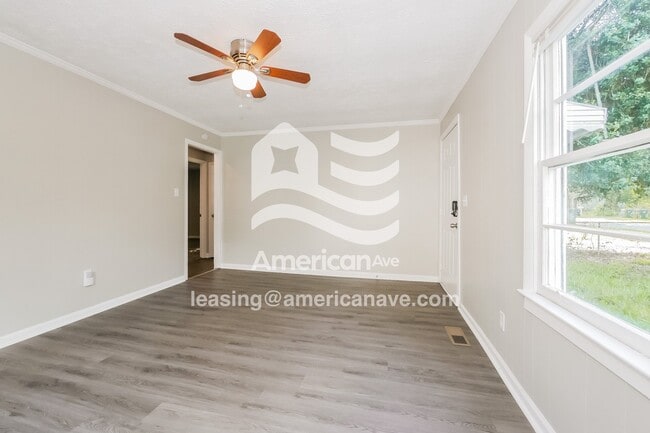 Foto del edificio - 1309 Alma Ave