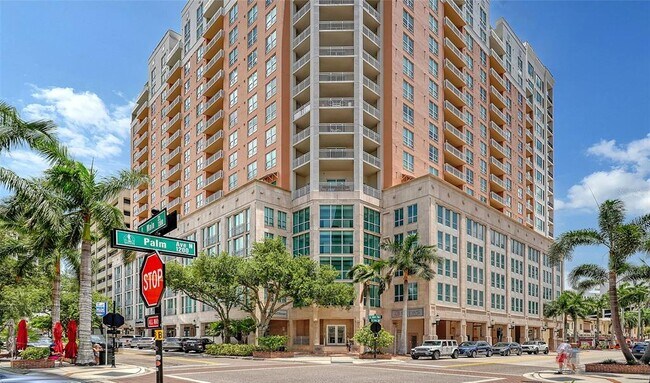 Foto del edificio - 1350 Main St