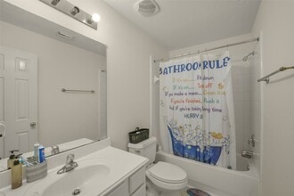 Building Photo - 17319 Deep Prairie Dr