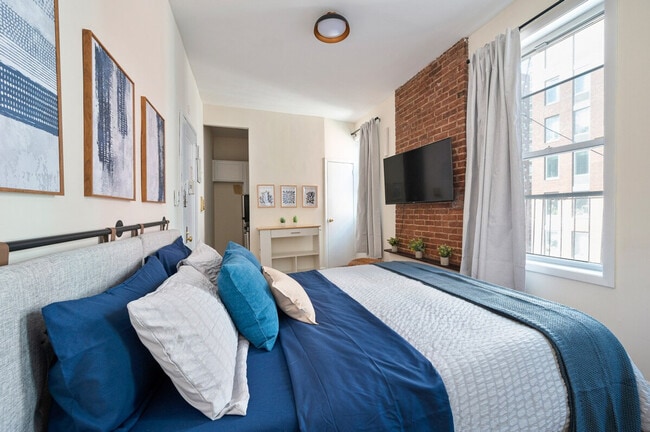 Foto del edificio - 1762 2nd Ave