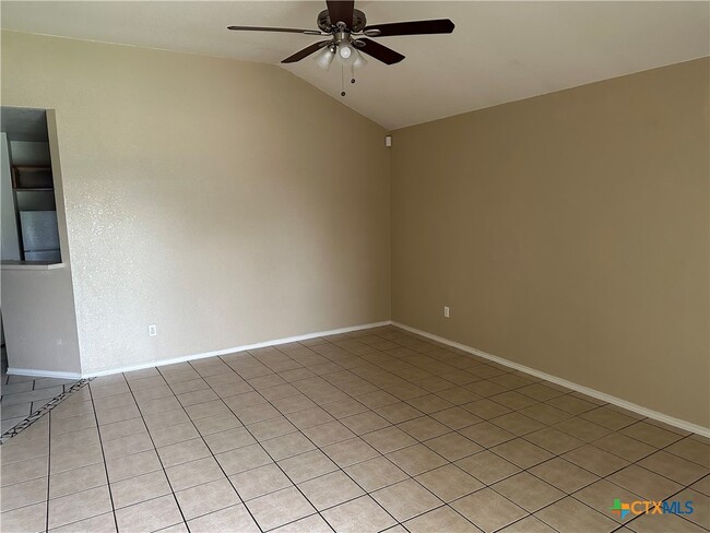 Building Photo - 4508 Wade Dr