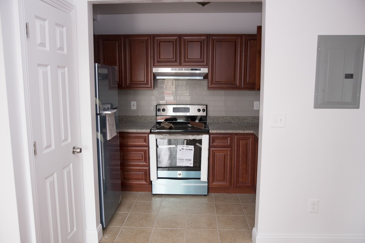 Foto principal - 2118 Mapes Ave