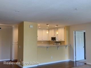 Foto del edificio - 2037 Burton St