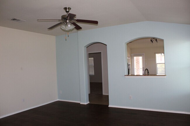 Foto del edificio - 3 BEDROOMS, COMMUNITY POOL, BELTON ISD